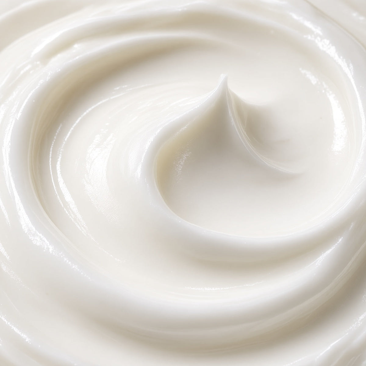 Dewy Detox Night Cream texture | Skincare Tailor